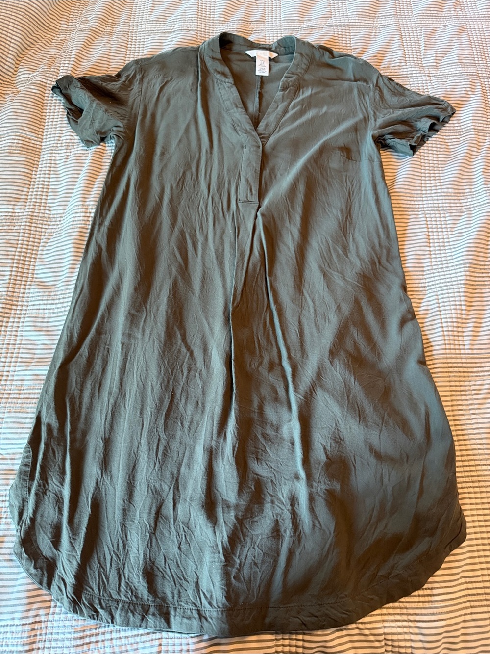 H&M Olive Green Short Sleeve Mini Dress